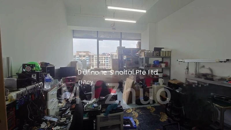 Office for Rent: Woods Square - Image 2