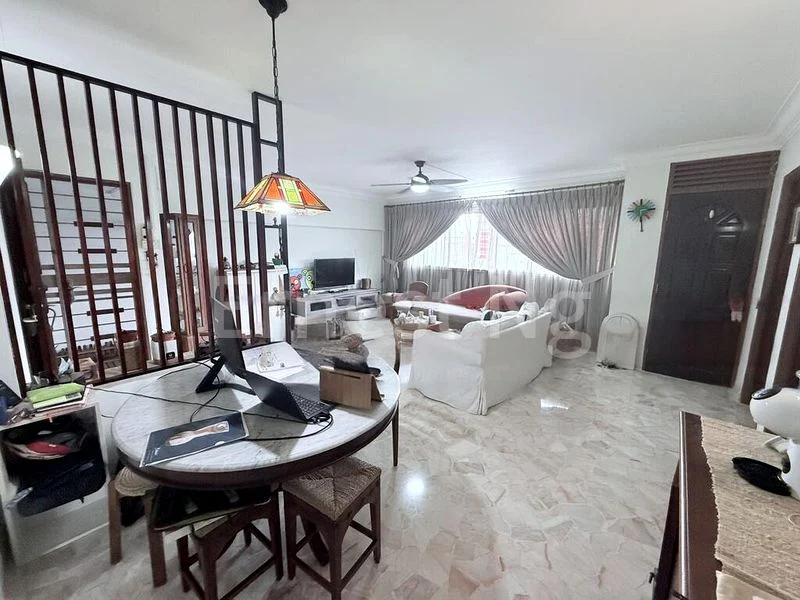 4 Room (4A) HDB for Sale in  285 Tampines Street 22 - Image 3