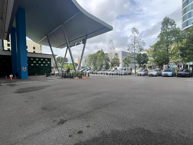 Light Industrial (B1) for Sale: Oxley BizHub - Image 1