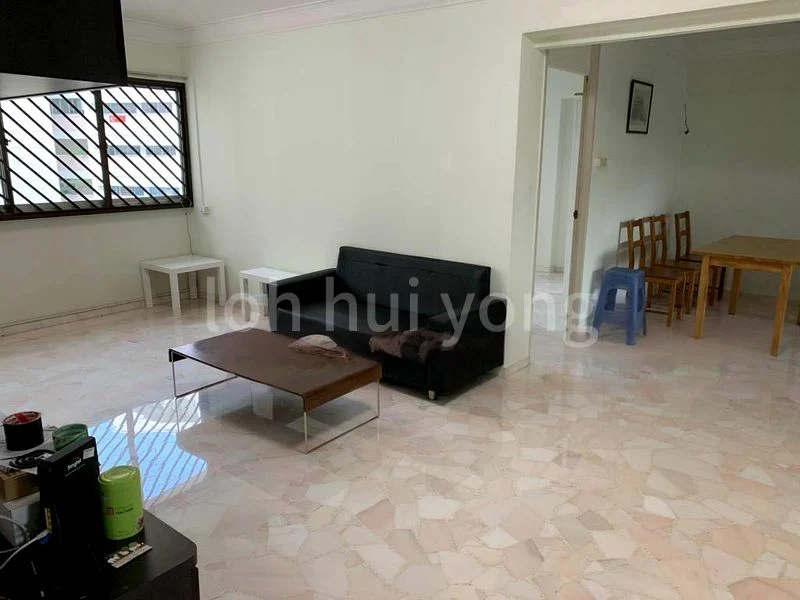 4 Room (4A) HDB for Rent in  402 Serangoon Avenue 1 - Image 2
