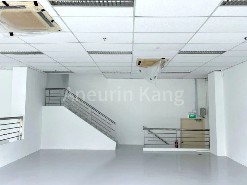 Light Industrial (B1) for Rent in  Harbourside Building 2 - Image 7