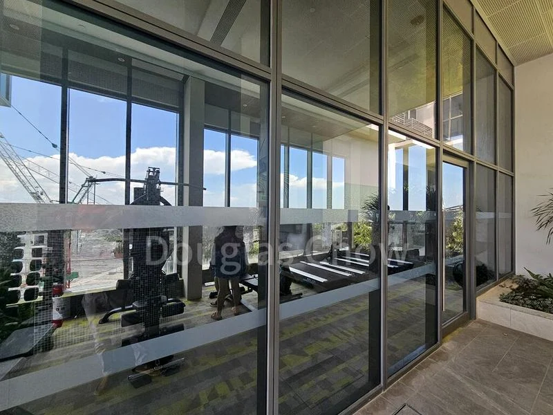 1 Bed Condo for Rent in Newport Residences / Newport Tower - Image 3