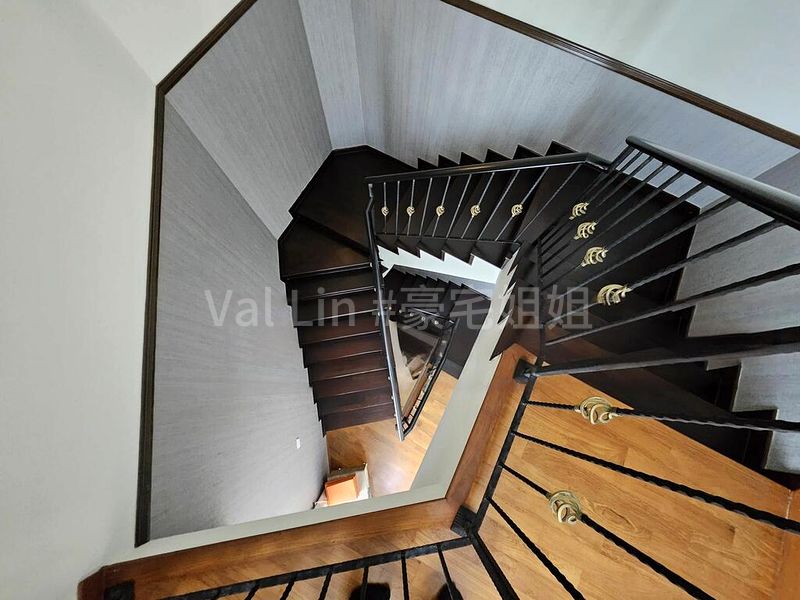 6 Bed Semi-Detached House (Landed) for Sale in Changi Heights - Image 7