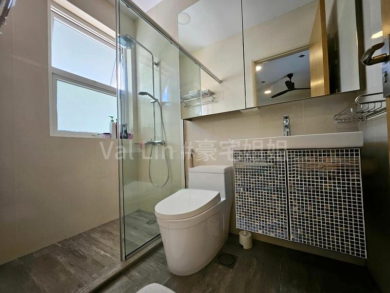 6 Bed Semi-Detached House (Landed) for Sale in Changi Heights - Image 16