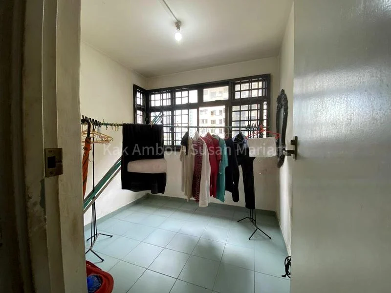 3 Room (3I) HDB for Sale in  75 Whampoa Drive - Image 8