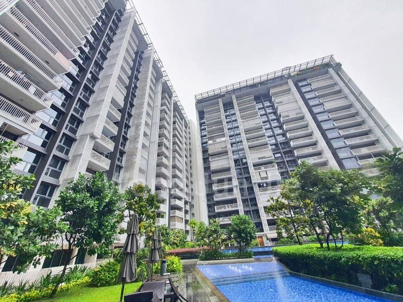 2 Bed Condo for Rent in  The Lakefront Residences - Image 13