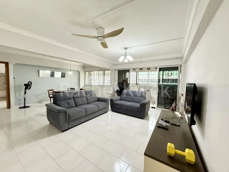 Executive HDB for Rent in  325 Yishun Central - Image 2