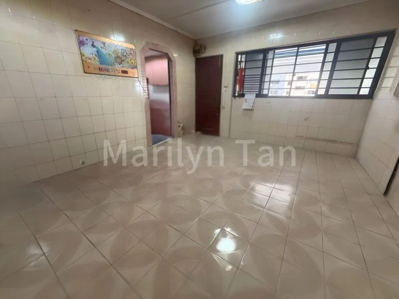 3 Room (3A) HDB for Sale in  635 Veerasamy Road - Image 1