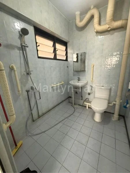 3 Room (3A) HDB for Sale in  635 Veerasamy Road - Image 5