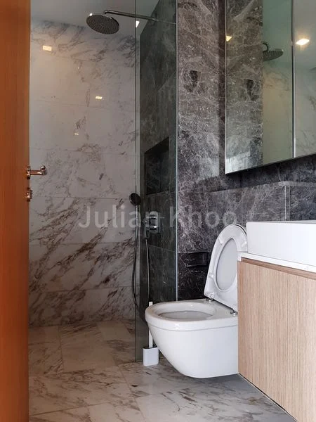 2 Bed Apartment (Condo) for Rent in The Peak @ Cairnhill II - Image 7