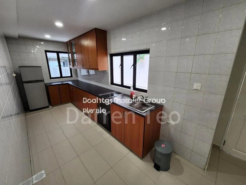 4 Bed Semi-Detached House (Landed) for Rent in Lutheran Road - Image 11