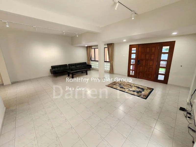 4 Bed Semi-Detached House (Landed) for Rent in Lutheran Road - Image 9