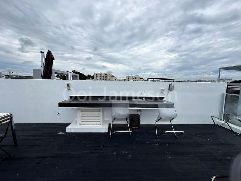 5 Bed Cluster House (Landed) for Sale in  Cabana - Image 9