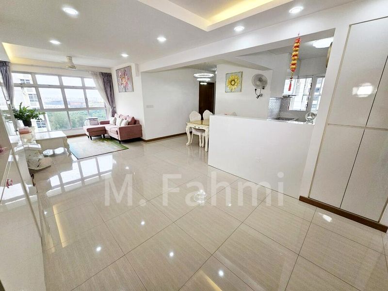 5 Room (5A) HDB for Sale in  406A Northshore Drive - Image 12
