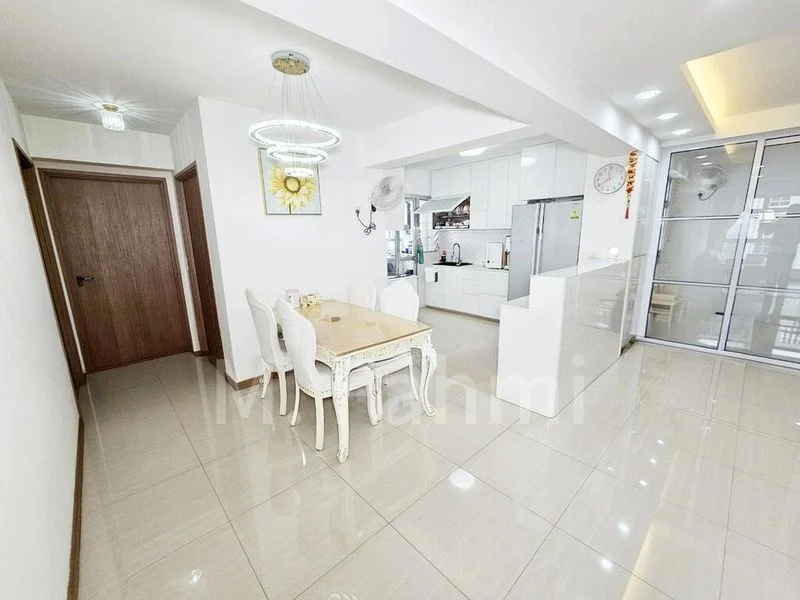 5 Room (5A) HDB for Sale in  406A Northshore Drive - Image 10