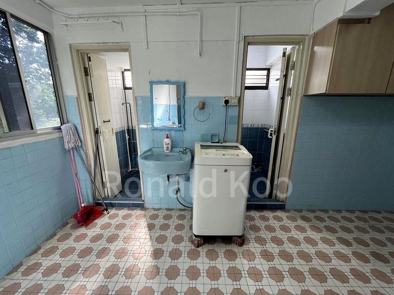 3 Room (3I) HDB for Sale in  186 Boon Lay Avenue - Image 5