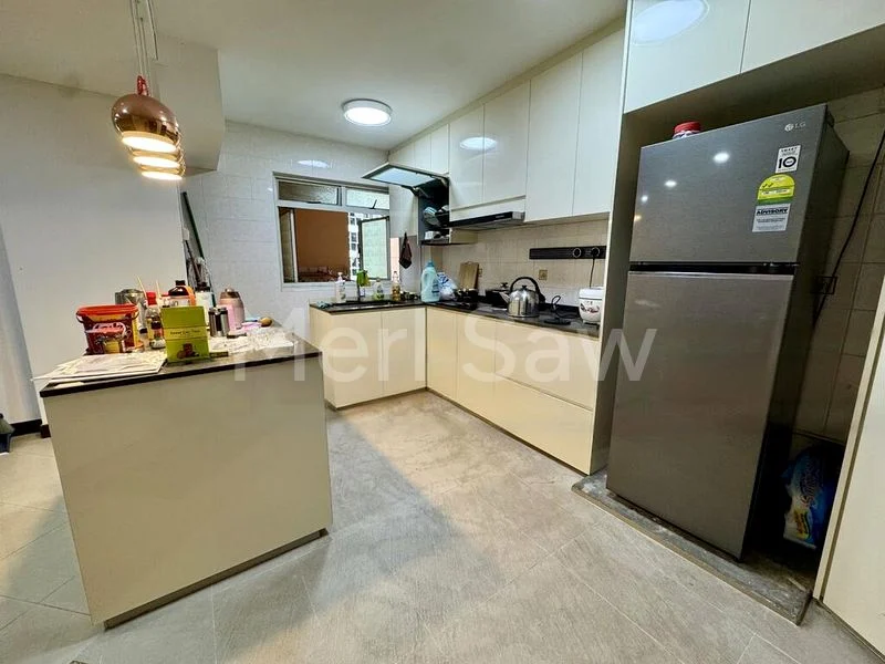 Common Room (HDB) for Rent in  296 Punggol Central - Image 4