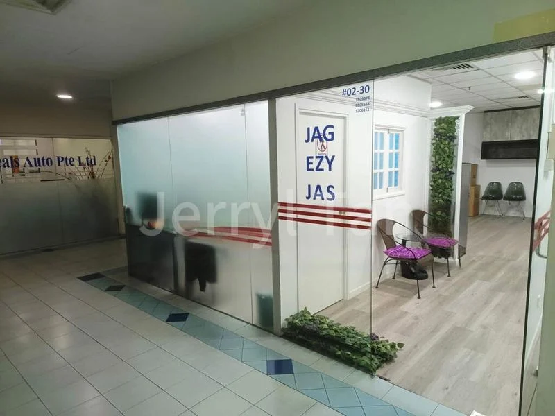 Office for Rent: Highland Centre - Image 2