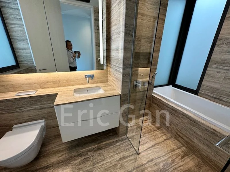 2 Bed Condo for Rent in  Lloyd Sixtyfive - Image 13