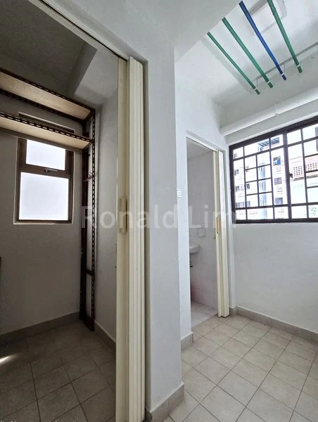 3 Bed Apartment (Condo) for Sale in  Parkview Apartments - Image 7