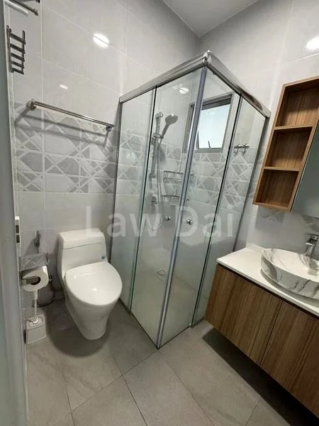 Common Room (HDB) for Rent in  Bukit Batok West Avenue 8 - Image 5