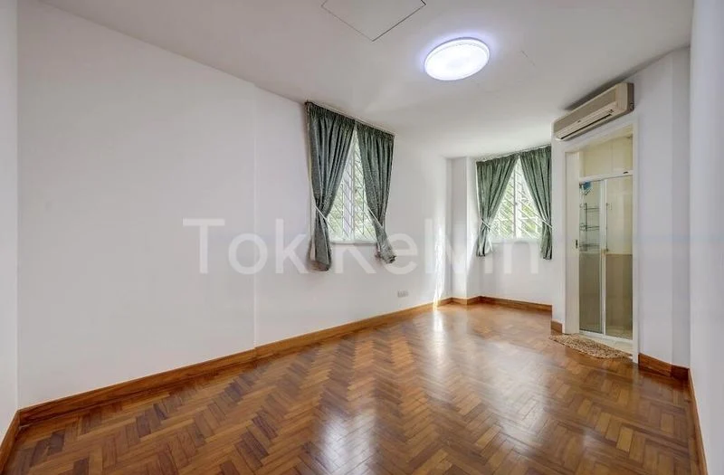 4 Bed Corner Terrace (Landed) for Sale in  Classical Terrace - Image 8