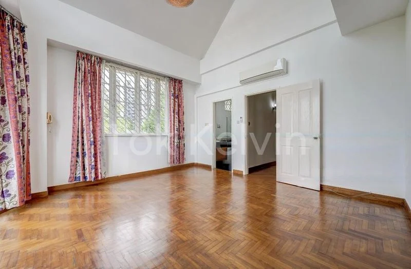 4 Bed Corner Terrace (Landed) for Sale in  Classical Terrace - Image 10