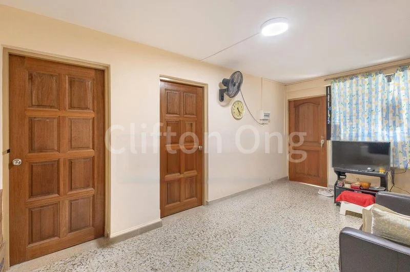 3 Room (3I) HDB for Sale in 12 Lorong 7 Toa Payoh - Image 1
