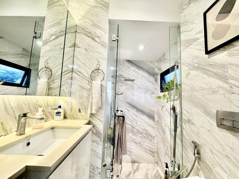 3 Bed Apartment (Condo) for Sale in  Mayfair Residences - Image 6