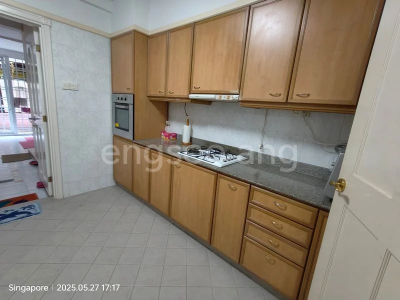 Common Room (Landed) for Rent in  Springside Avenue - Image 10