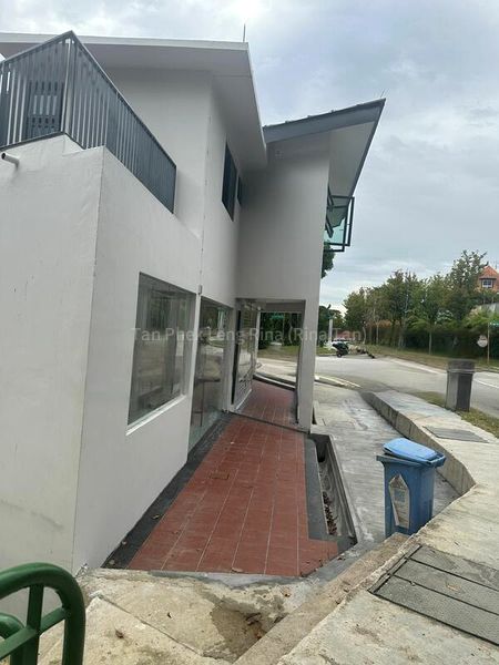 Shop / Shophouse for Rent: Serangoon Garden Way - Image 2