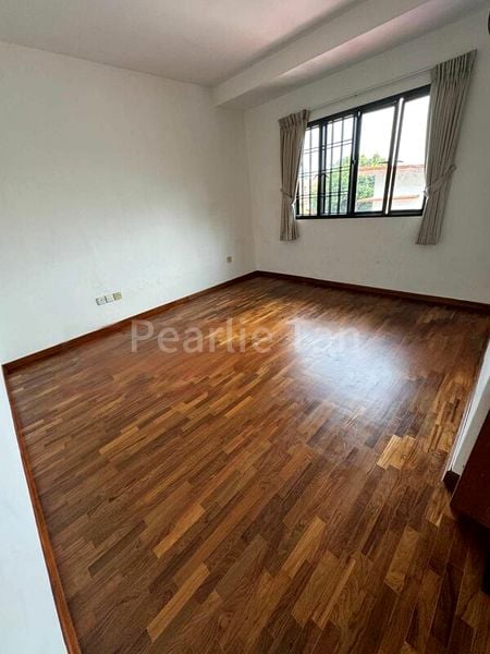 6 Bed Terraced House (Landed) for Rent in  East Village - Image 3