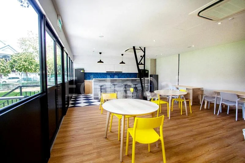 1 Bed Apartment (Condo) for Rent in  Tanglin Hill Condominium - Image 2