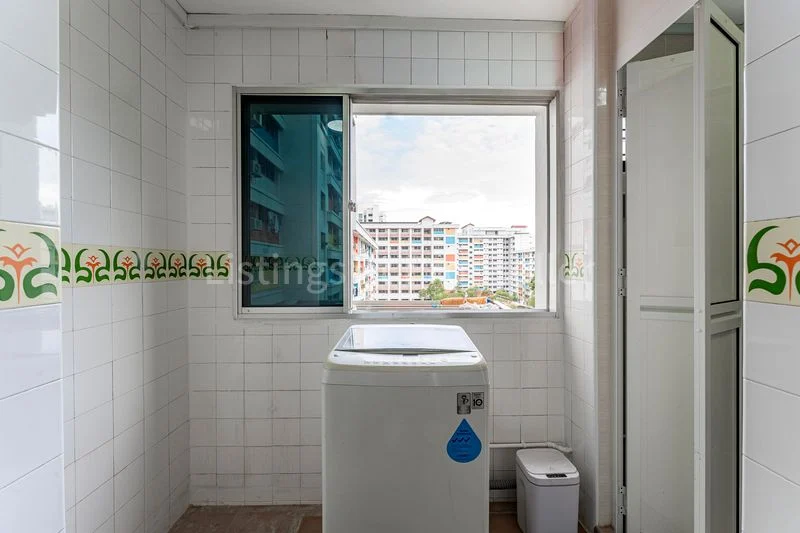 4 Room (4A) HDB for Sale in 713 Jurong West Street 71 - Image 9