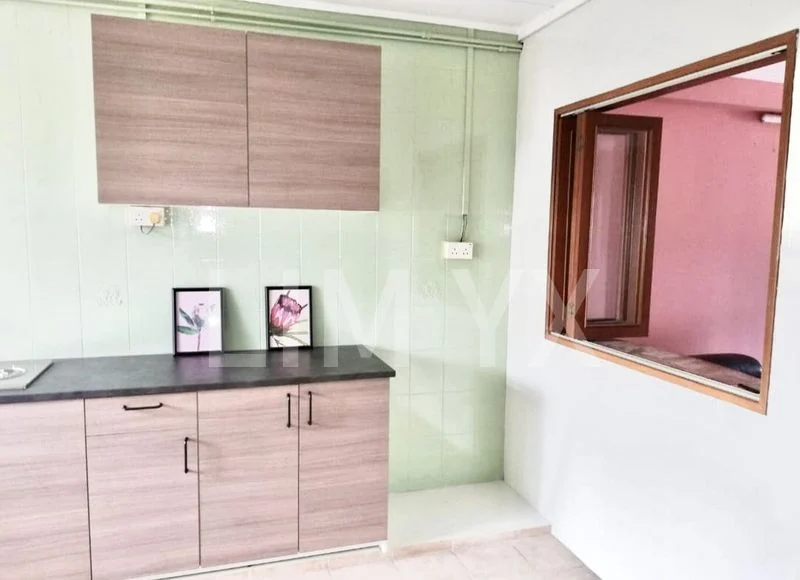 5 Room (5I) HDB for Rent in 231 Simei Street 4 - Image 1