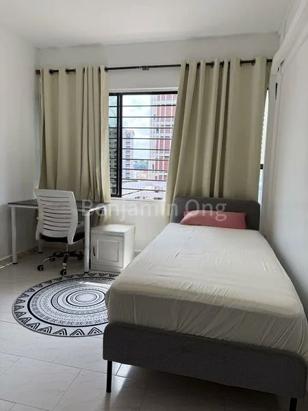 Common Room (Condo) for Rent in  People's Park Complex - Image 1