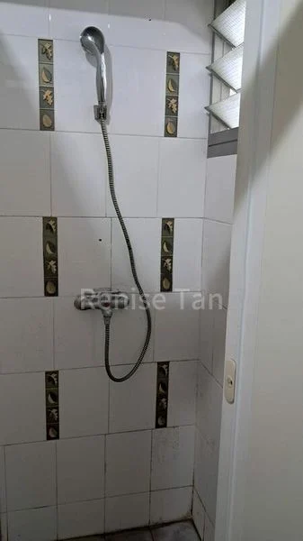 Common Room (HDB) for Rent in  420 Clementi Avenue 1 - Image 3