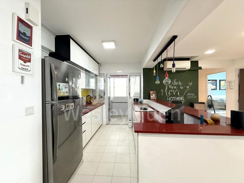 4 Room (4A) HDB for Sale in 256D Sumang Walk - Image 15