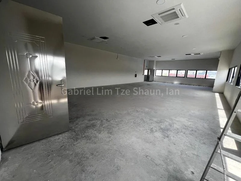 Factory / Workshop (B2) for Rent: Chin Bee Road - Image 8