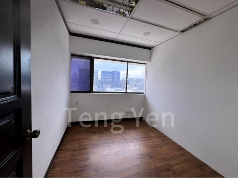 Office for Rent: Fortune Centre - Image 5