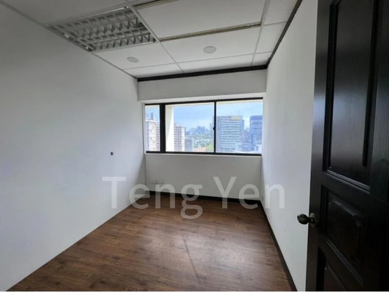 Office for Rent: Fortune Centre - Image 4