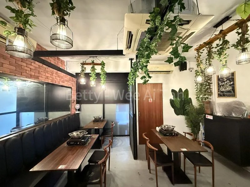Food & Beverage for Rent: Yio Chu Kang Road - Image 8