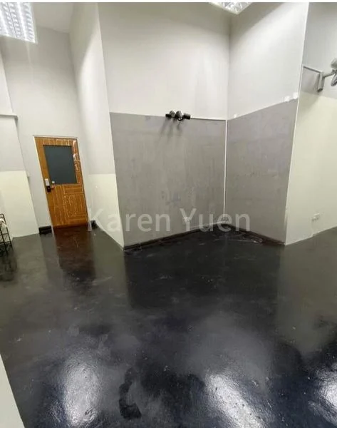 Light Industrial (B1) for Sale: Midview Building - Image 3