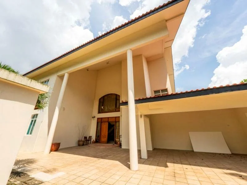 10 Bed Bungalow (Landed) for Sale in  Swiss Club Park - Image 10