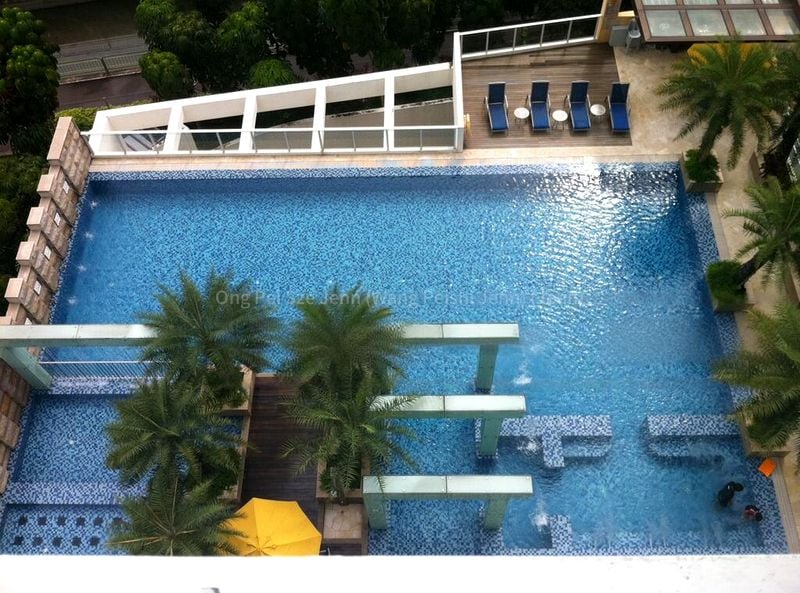 3 Bed Condo for Rent in D'lotus - Image 6