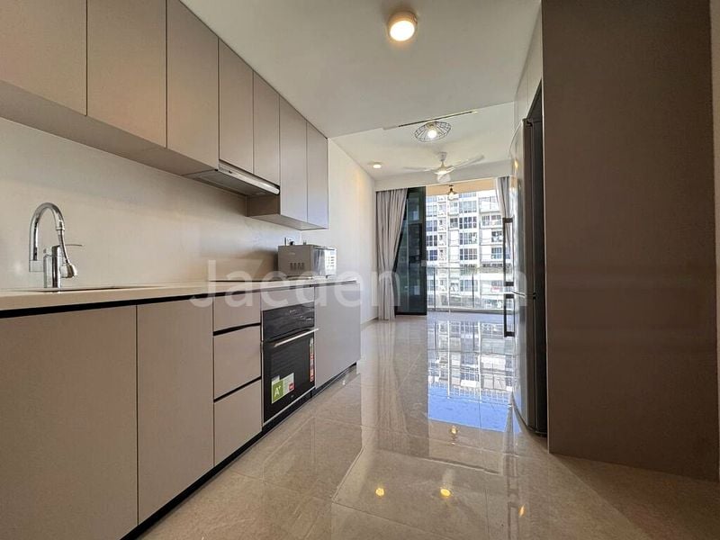 1 Bed Condo for Rent in  The Tapestry - Image 5