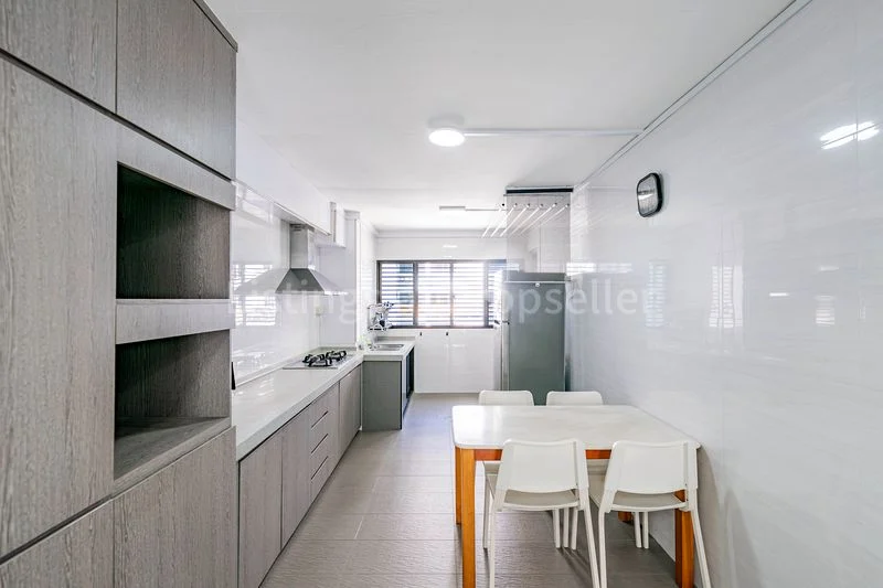 3 Room (3NG) HDB for Sale in 157 Tampines Street 12 - Image 5