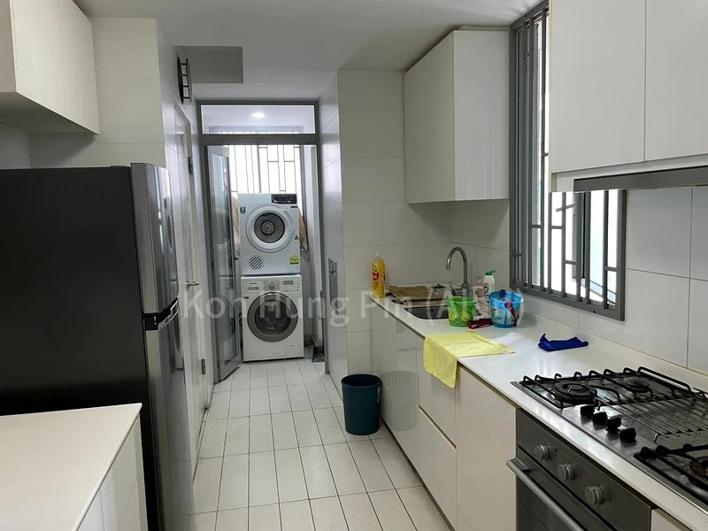 3+1 Bed Condo for Rent in  The Minton - Image 13