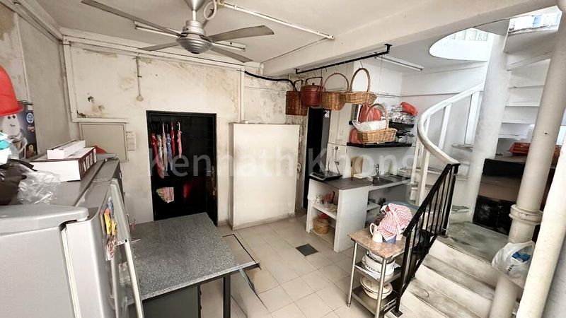 Shop / Shophouse for Rent: 2-Storey Shophouse with Attic at Geylang Road, Lorong 40 - Image 5