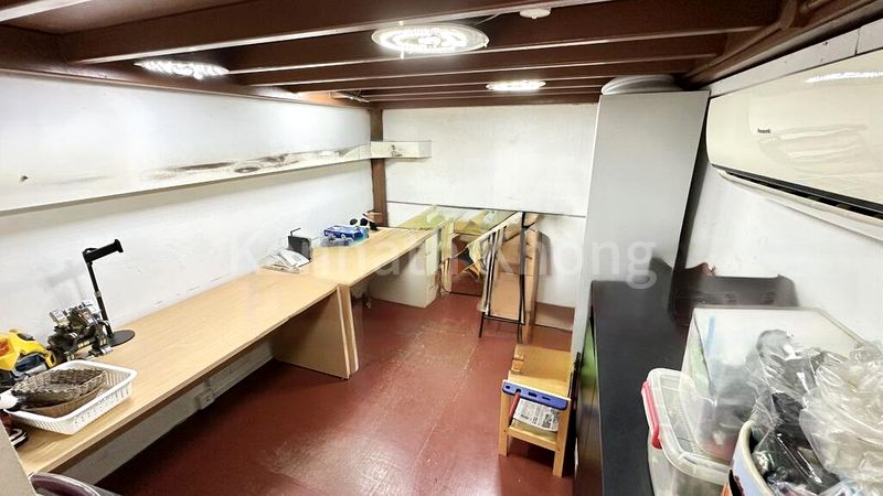 Shop / Shophouse for Rent: 2-Storey Shophouse with Attic at Geylang Road, Lorong 40 - Image 6